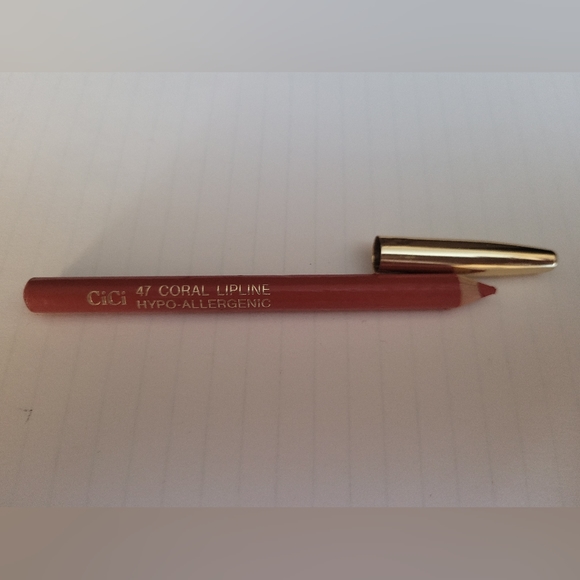 $4 read description-CiCi coral Lipliner - Picture 1 of 1